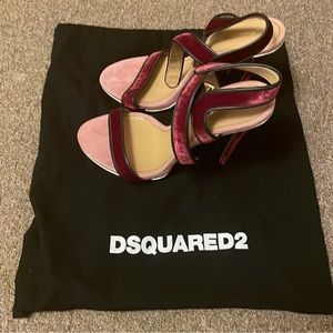 Red Velvet Dsquared2 Sandals